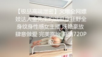 我的小女仆用嘴伺候主人