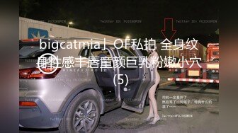 毛毛很多身材不错气质美女按摩器玻璃道具自慰高潮出白浆要去厕所洗逼逼