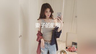 巨乳轻熟女 逼逼有什么好看的我逼口小小的 休息一下吧 我头晕腿抽筋发软 你一个女人搞不定 身材苗条