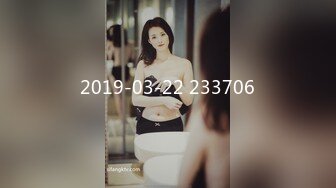 高颜值苗条身材小萝莉美眉和男友性爱私拍流出 倒插跪舔特写