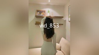 STP25247 短发新人妹子，一个人椅子上自慰，手指掰穴，揉搓阴蒂，阴唇很厚实