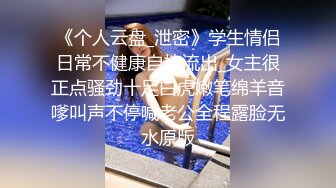 万人求购P站女族性爱专家 极品反差骚妻【静芸】解锁私拍，灵活长舌性感少妇的顶级口交侍奉，啪啪啪全自动榨精机 (3)